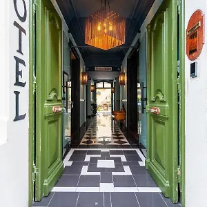 La Maison D'ete *** Salon-de-Provence
